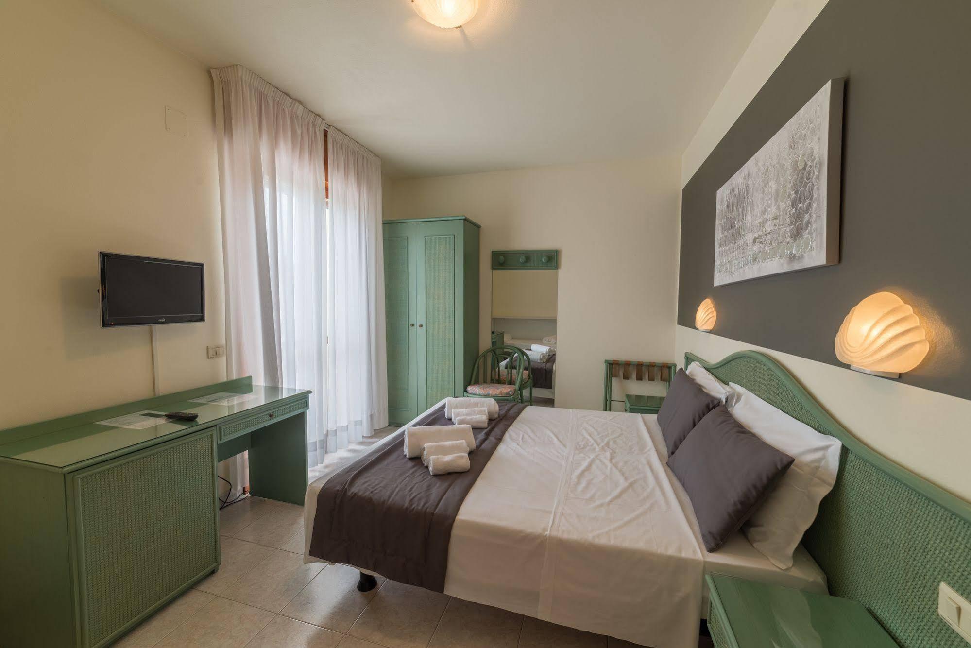 Hotel Airone (Adults Only) Bibione Zewnętrze zdjęcie